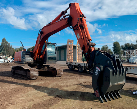 Equipment at TRY Greenwaste Recycling Albury Wodonga